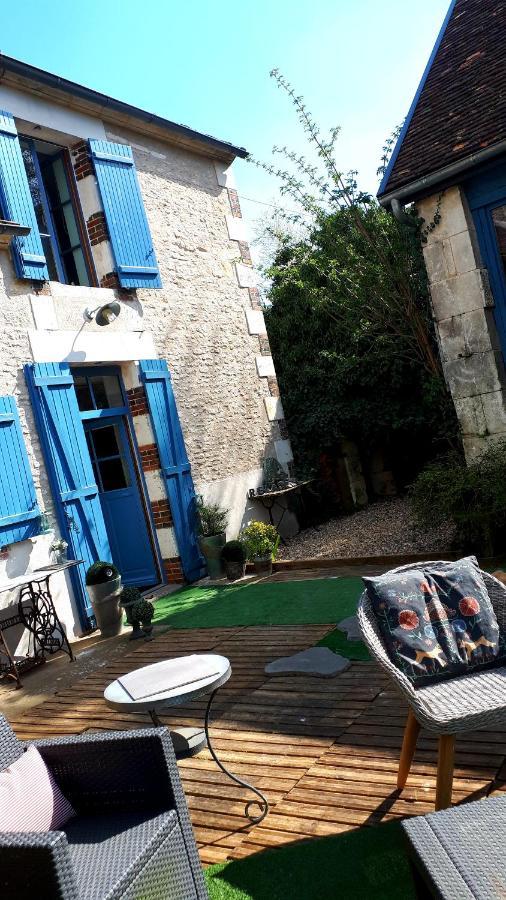 Chez Gladys Et Ses Enfants Hotel Lain Exterior foto